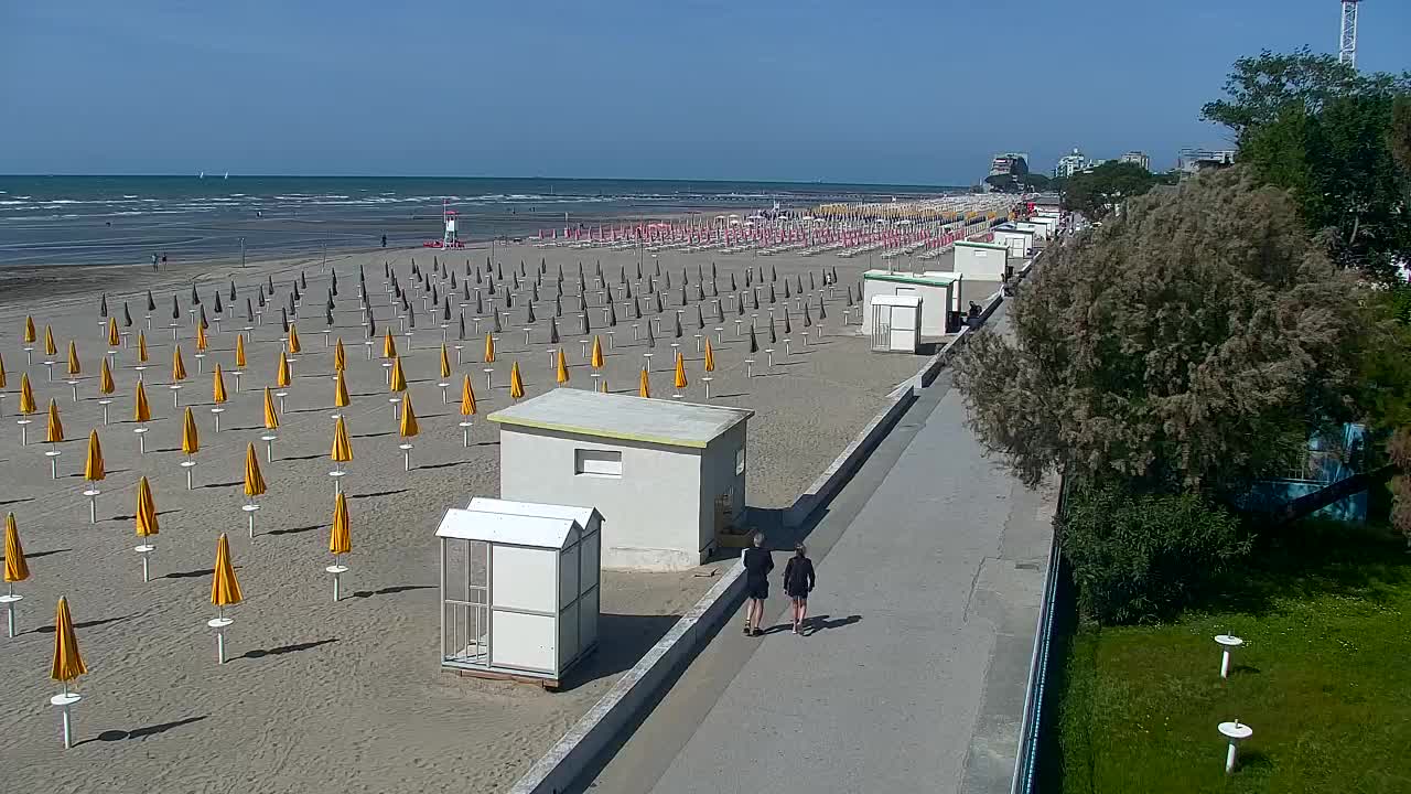 Webcam en direct Grado : Vues sur la plage et l’aquapark en temps réel