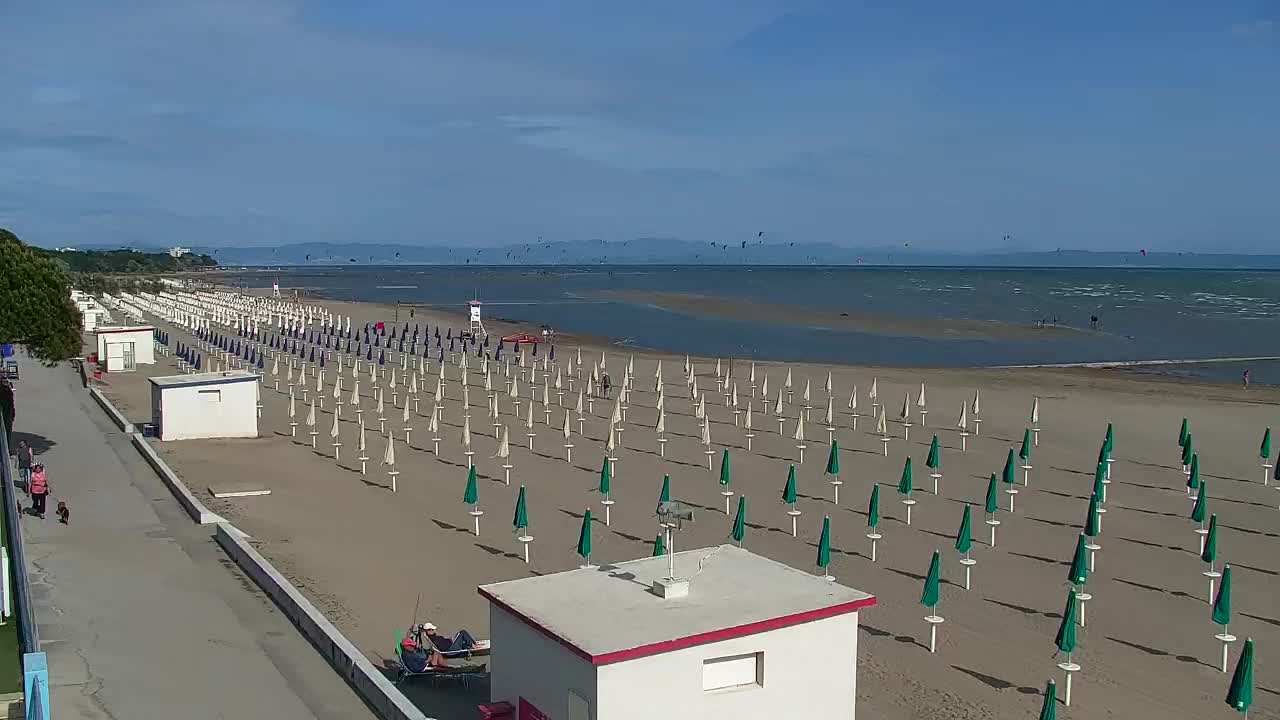 Webcam Live Grado: Vista sulla spiaggia e sull’acquapark in tempo reale
