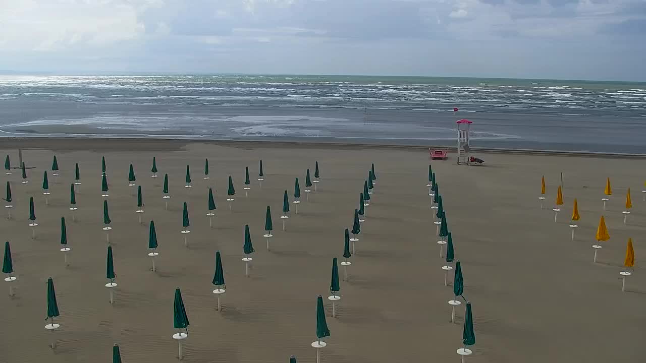 Webcam en direct Grado : Vues sur la plage et l’aquapark en temps réel
