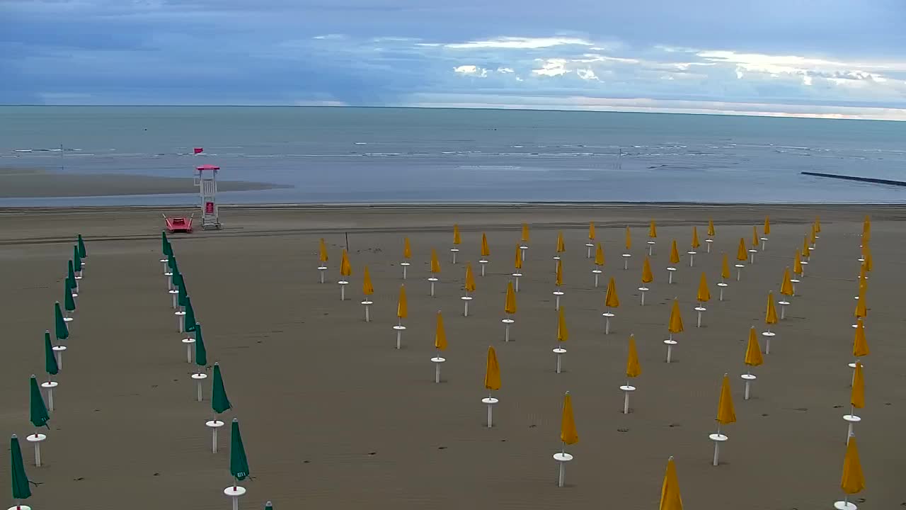 Webcam Live Grado: Vista sulla spiaggia e sull’acquapark in tempo reale
