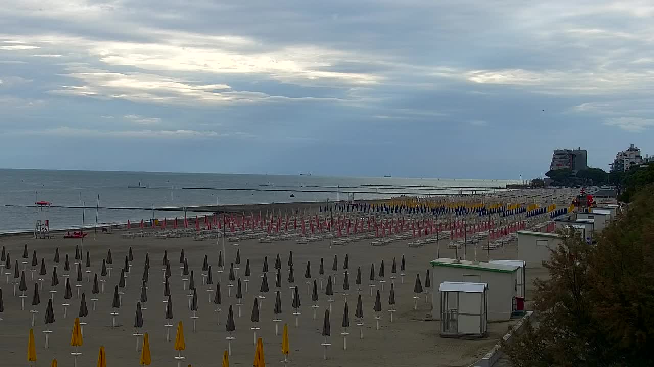 Webcam en direct Grado : Vues sur la plage et l’aquapark en temps réel