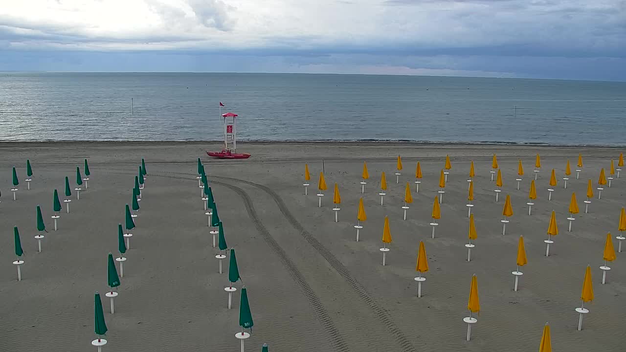 Webcam Live Grado: Vista sulla spiaggia e sull’acquapark in tempo reale