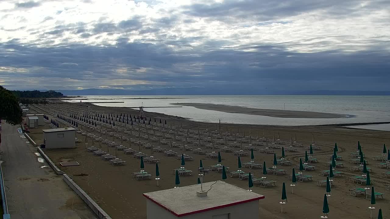 Webcam en direct Grado : Vues sur la plage et l’aquapark en temps réel