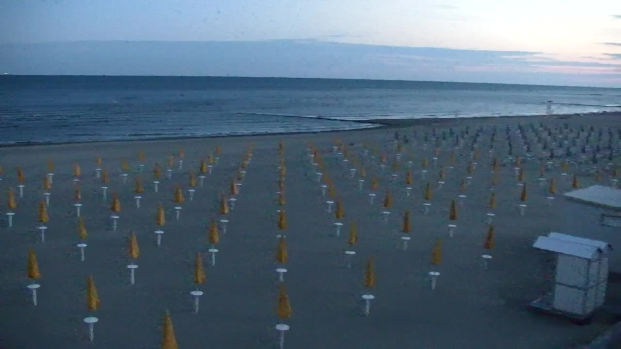 Grado Beach and Aquapark Views in Real Time