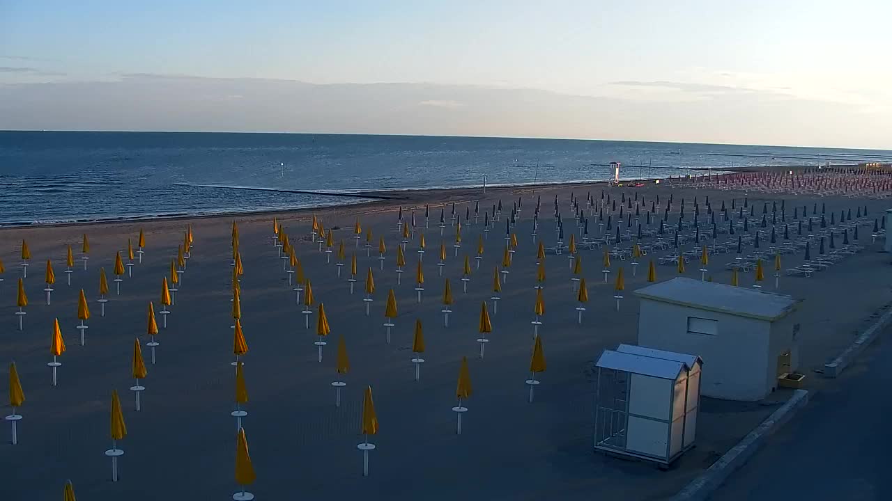 Webcam Live Grado: Vista sulla spiaggia e sull’acquapark in tempo reale