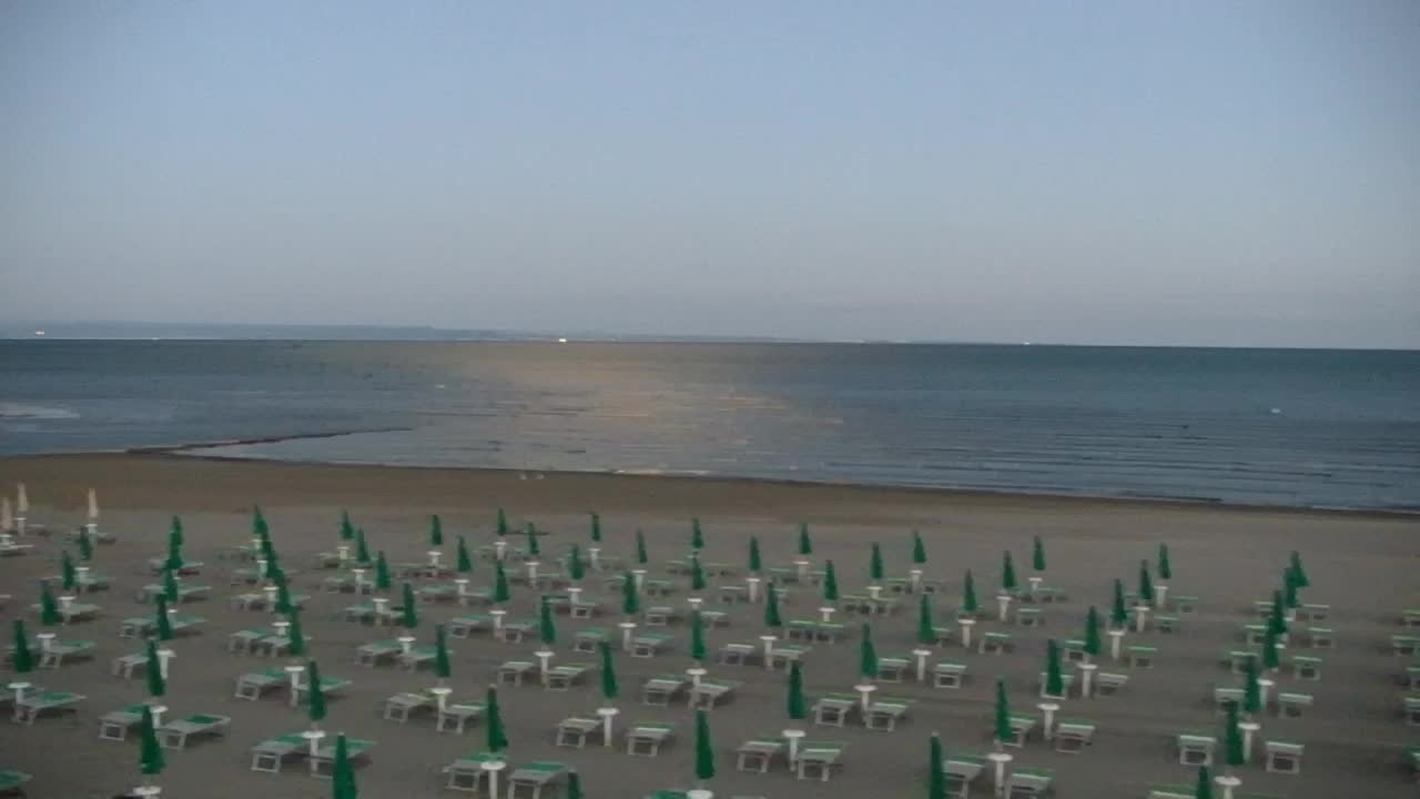Grado Beach and Aquapark Views in Real Time