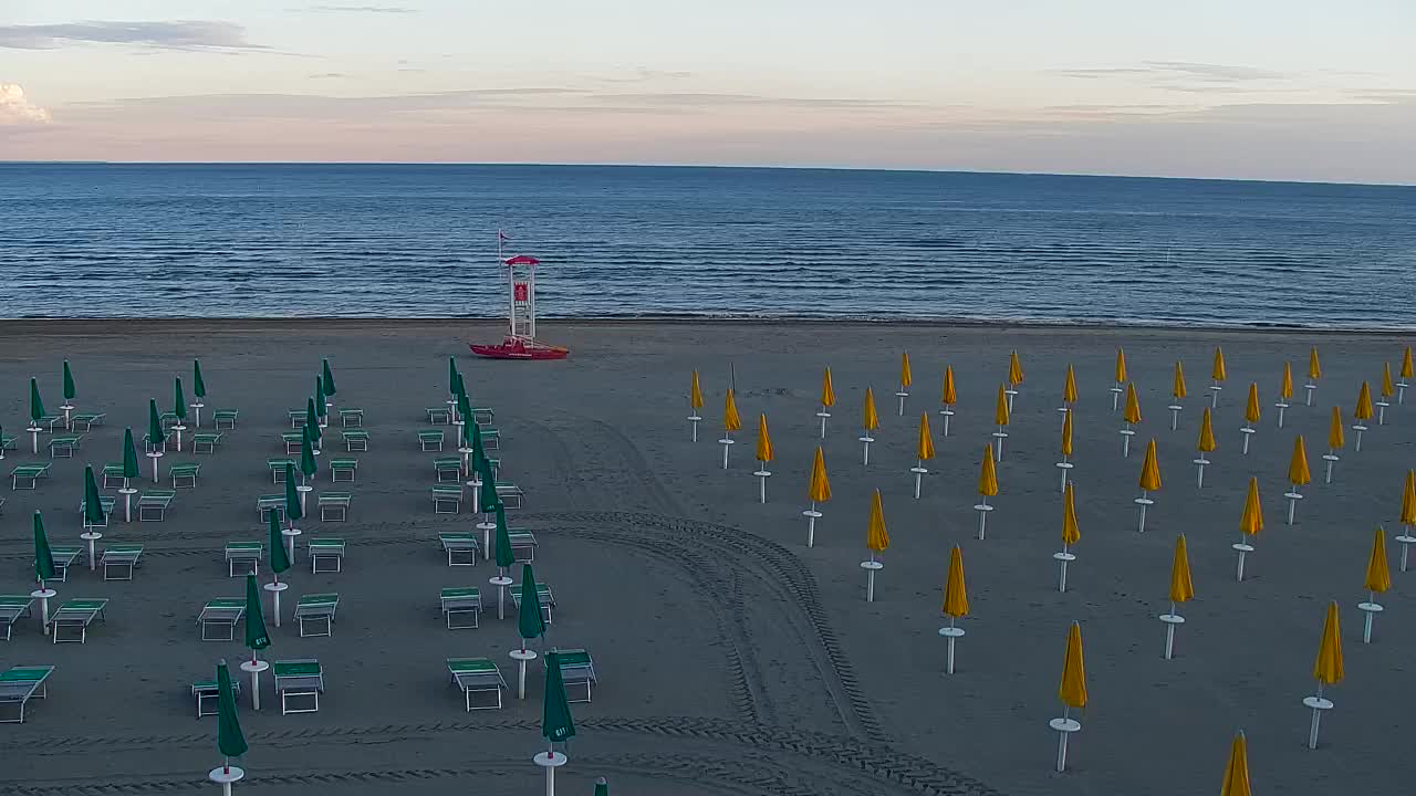 Webcam en direct Grado : Vues sur la plage et l’aquapark en temps réel