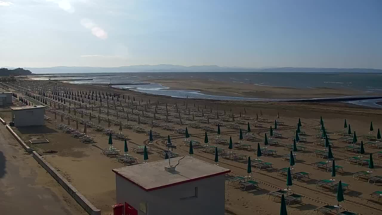 Spletna kamera v živo Grado: Pogledi na plažo in vodni park v realnem času