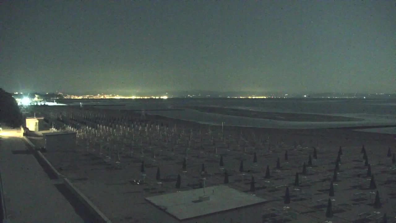 Webcam Live Grado: Vista sulla spiaggia e sull’acquapark in tempo reale
