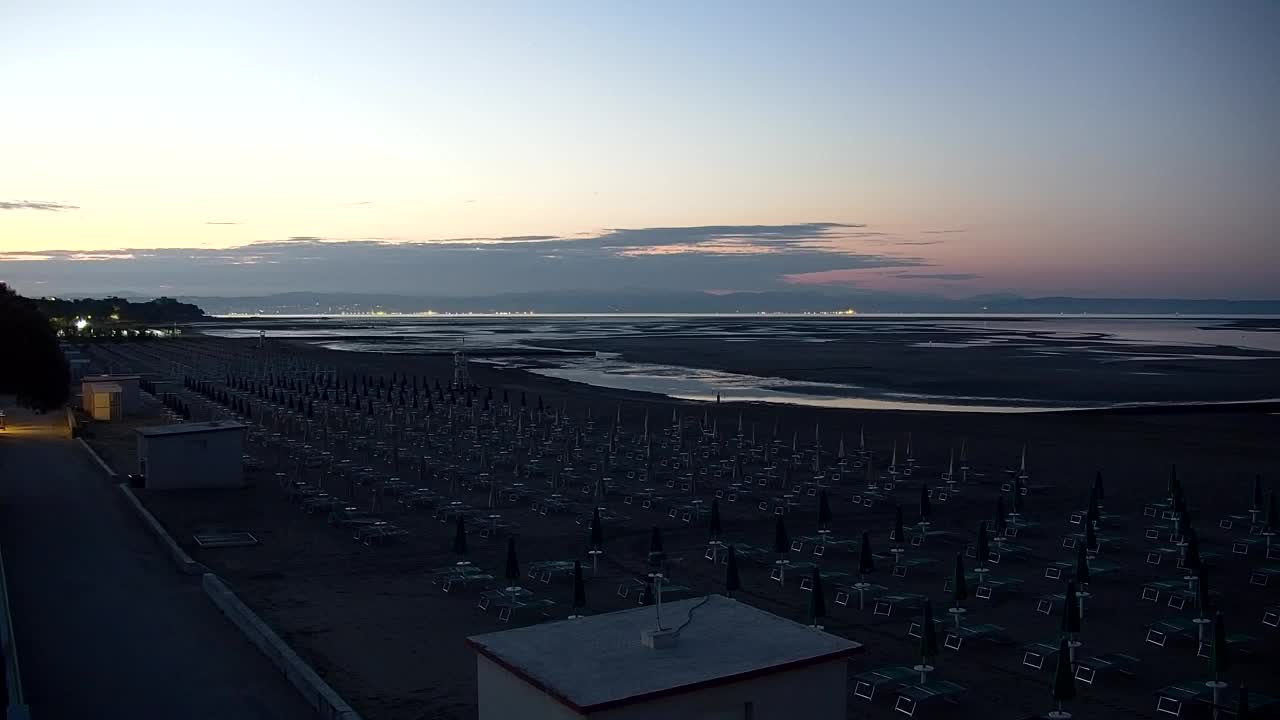 Webcam en direct Grado : Vues sur la plage et l’aquapark en temps réel