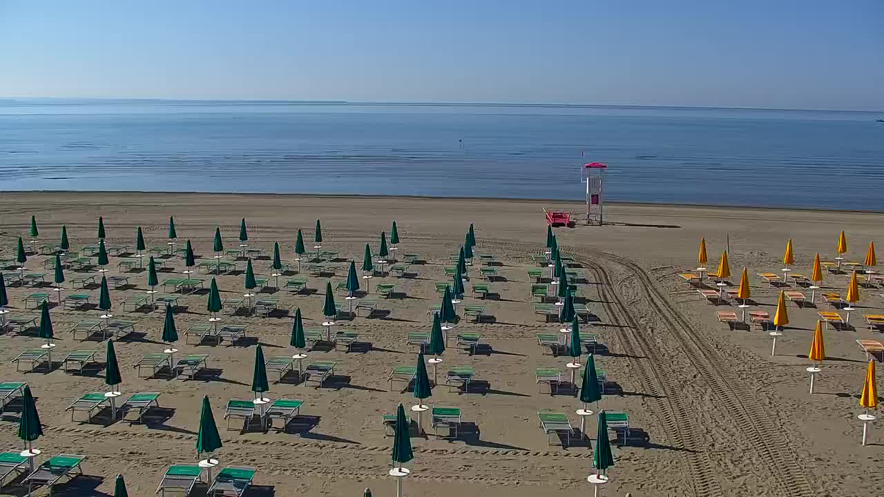 Spletna kamera v živo Grado: Pogledi na plažo in vodni park v realnem času