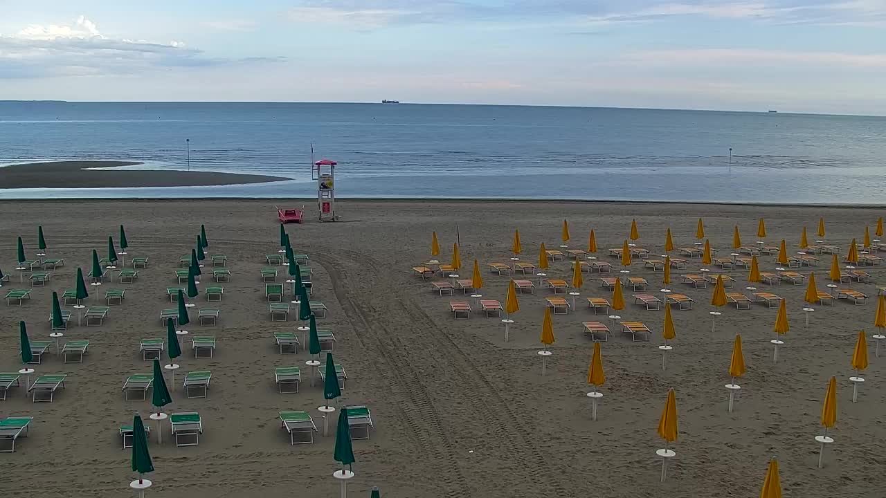 Webcam en direct Grado : Vues sur la plage et l’aquapark en temps réel