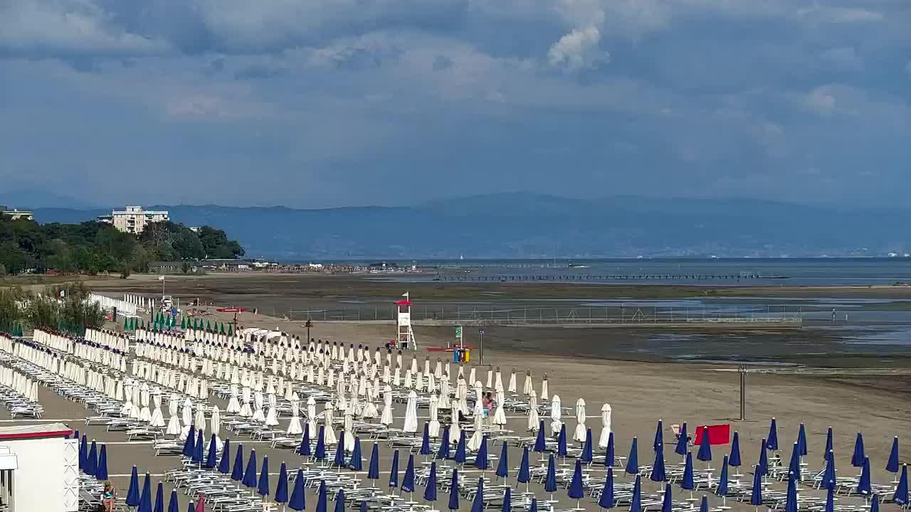 Webcam Live Grado: Vista sulla spiaggia e sull’acquapark in tempo reale