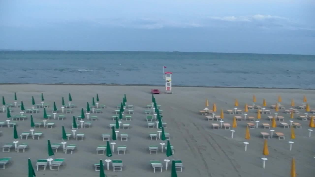 Webcam Live Grado: Vista sulla spiaggia e sull’acquapark in tempo reale