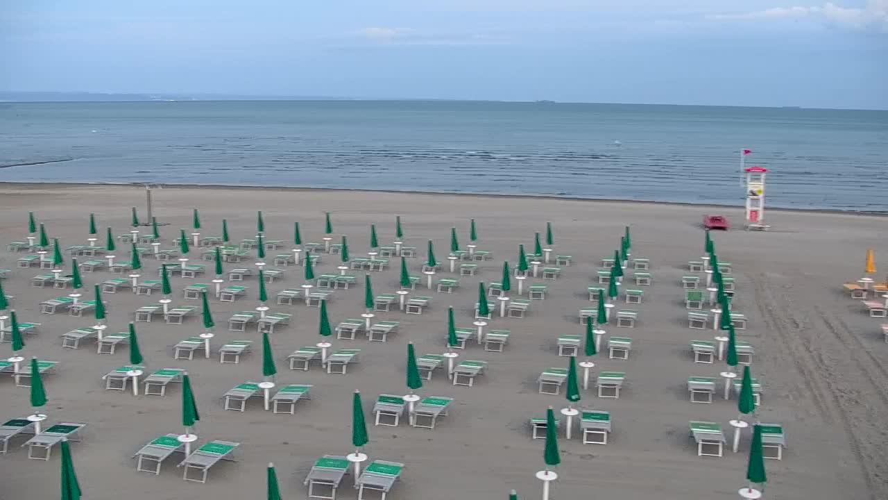 Webcam Live Grado: Vista sulla spiaggia e sull’acquapark in tempo reale
