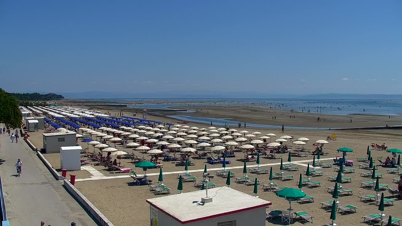 Webcam en direct Grado : Vues sur la plage et l’aquapark en temps réel