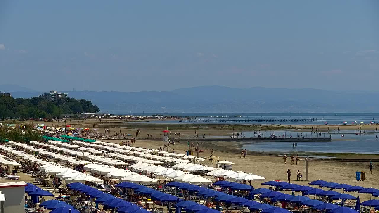 Webcam en direct Grado : Vues sur la plage et l’aquapark en temps réel