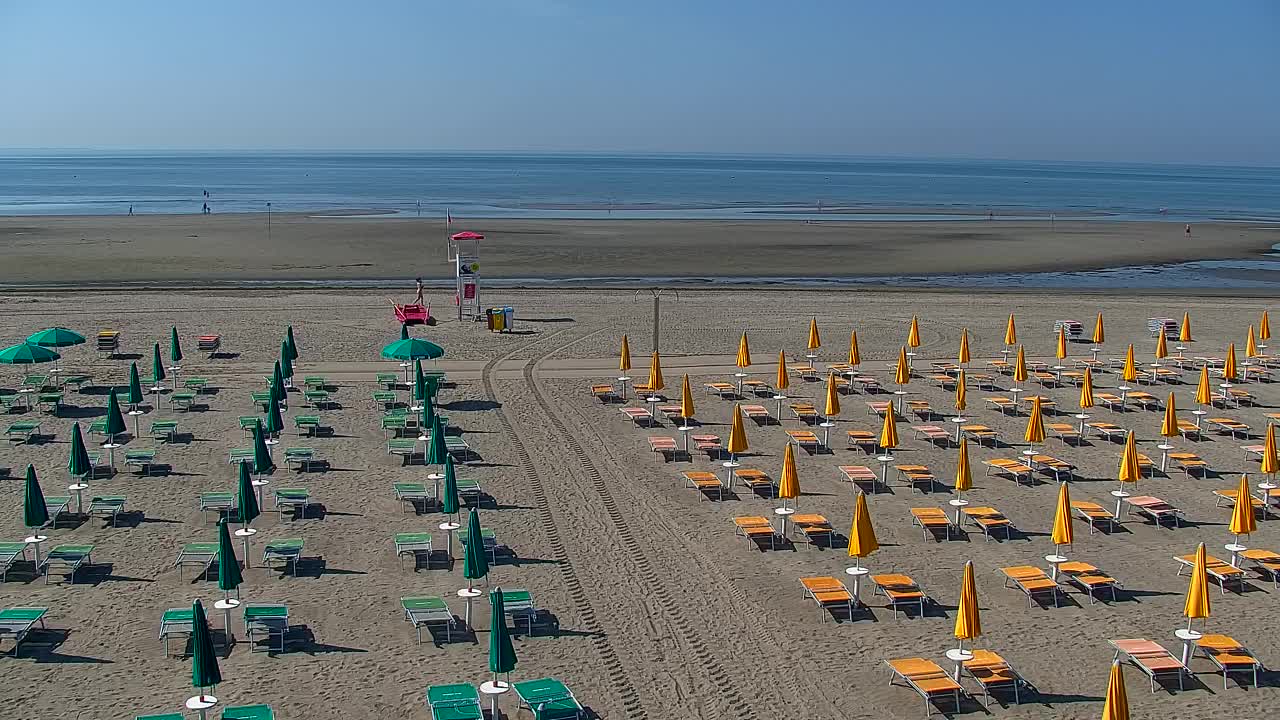 Webcam en vivo Grado: Vistas de la playa y del parque acuático en tiempo real