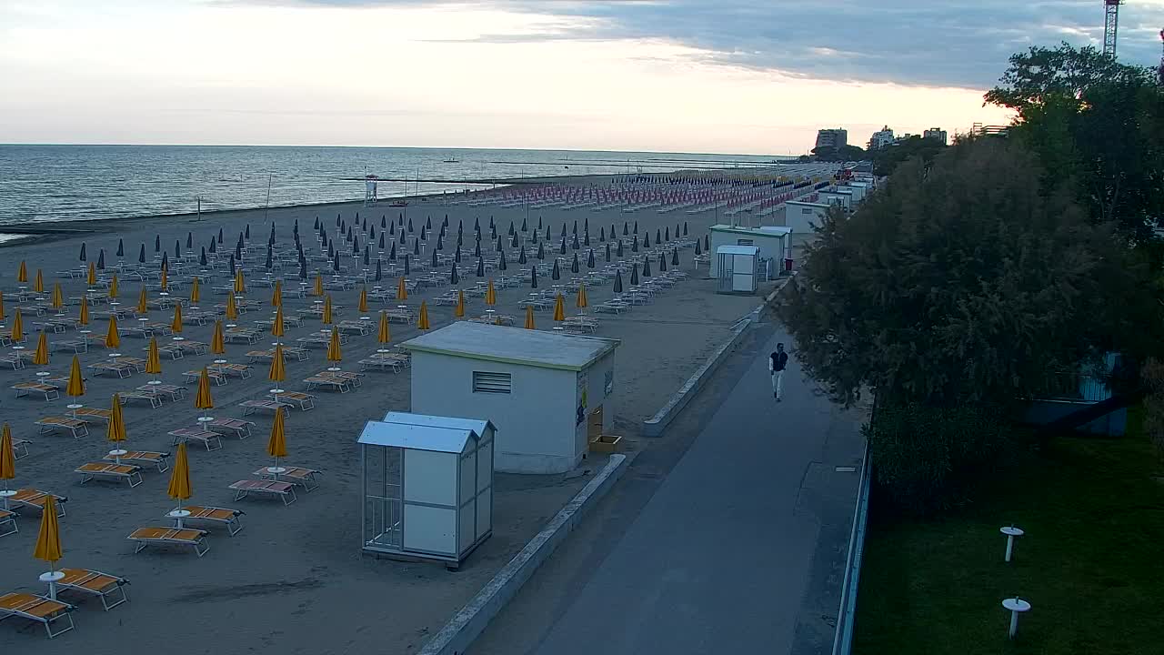 Webcam en direct Grado : Vues sur la plage et l’aquapark en temps réel