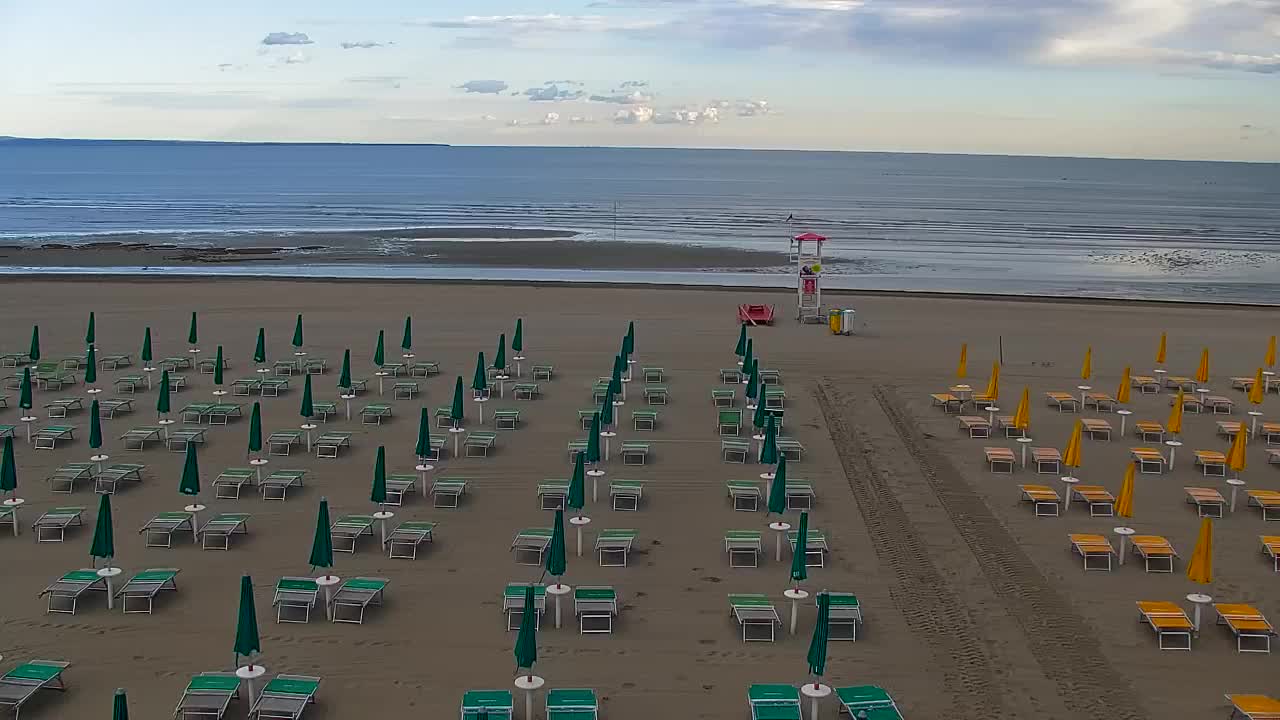 Webcam Live Grado: Vista sulla spiaggia e sull’acquapark in tempo reale