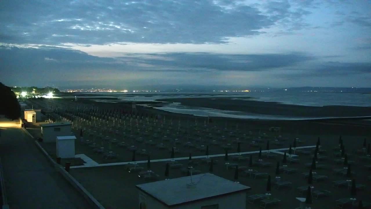 Webcam Live Grado: Vista sulla spiaggia e sull’acquapark in tempo reale