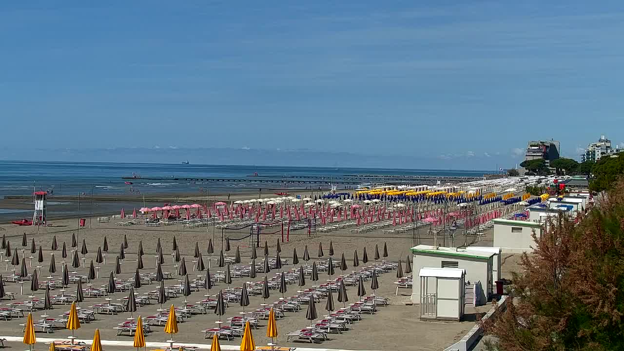 Webcam Live Grado: Vista sulla spiaggia e sull’acquapark in tempo reale