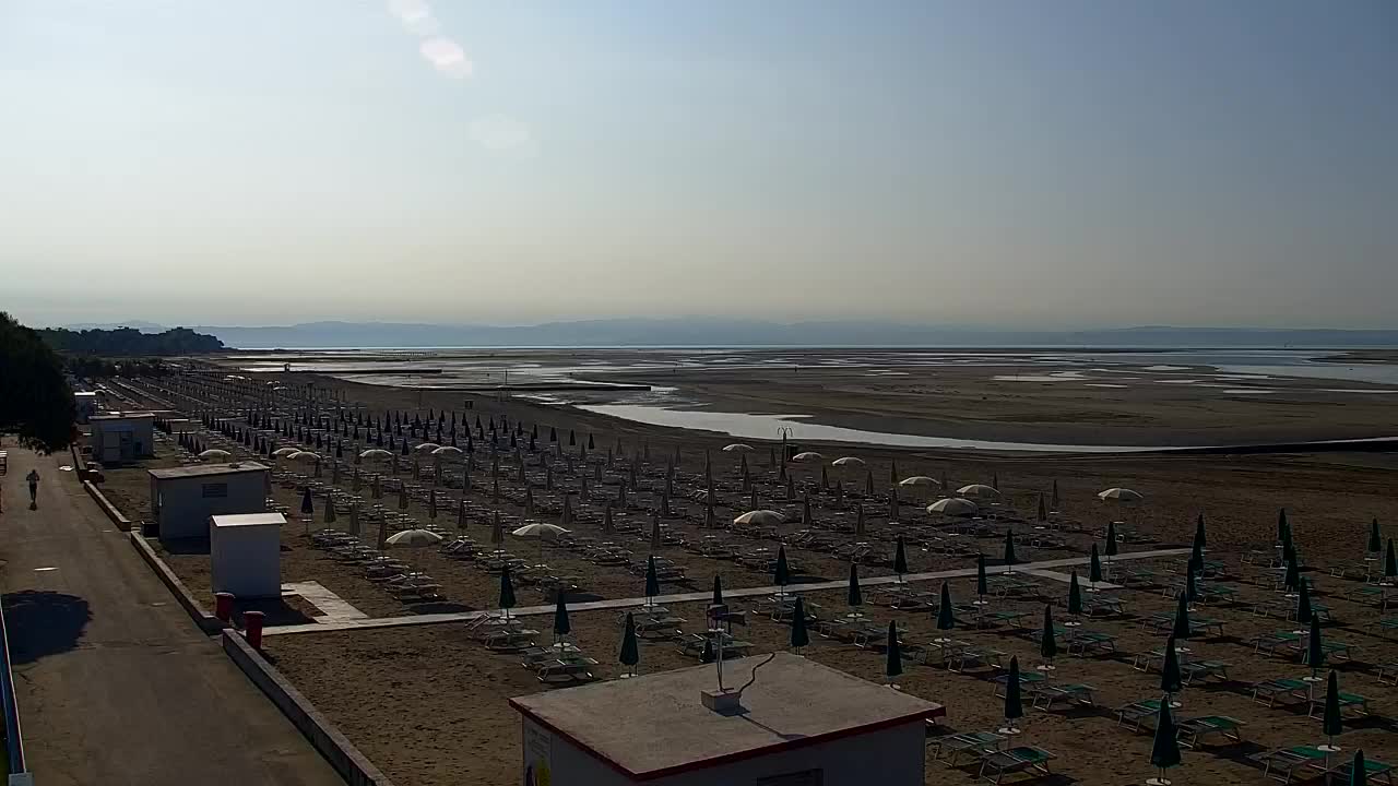 Webcam Live Grado: Vista sulla spiaggia e sull’acquapark in tempo reale