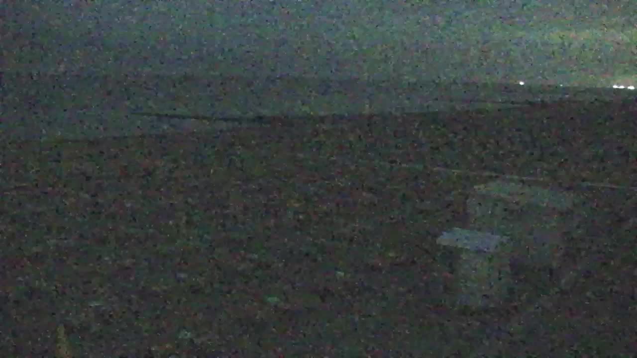 Spletna kamera v živo Grado: Pogledi na plažo in vodni park v realnem času