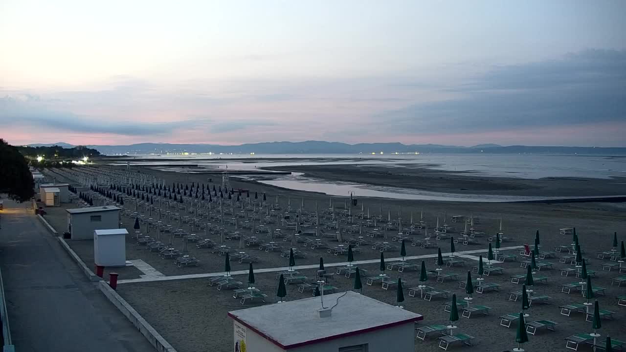 Webcam en direct Grado : Vues sur la plage et l’aquapark en temps réel