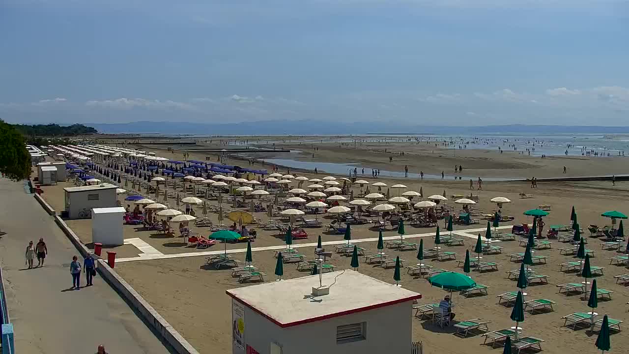 Webcam Live Grado: Vista sulla spiaggia e sull’acquapark in tempo reale