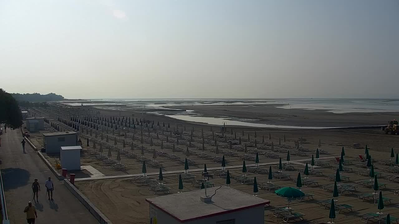 Webcam Live Grado: Vista sulla spiaggia e sull’acquapark in tempo reale