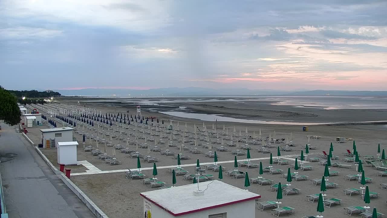 Webcam Live Grado: Vista sulla spiaggia e sull’acquapark in tempo reale