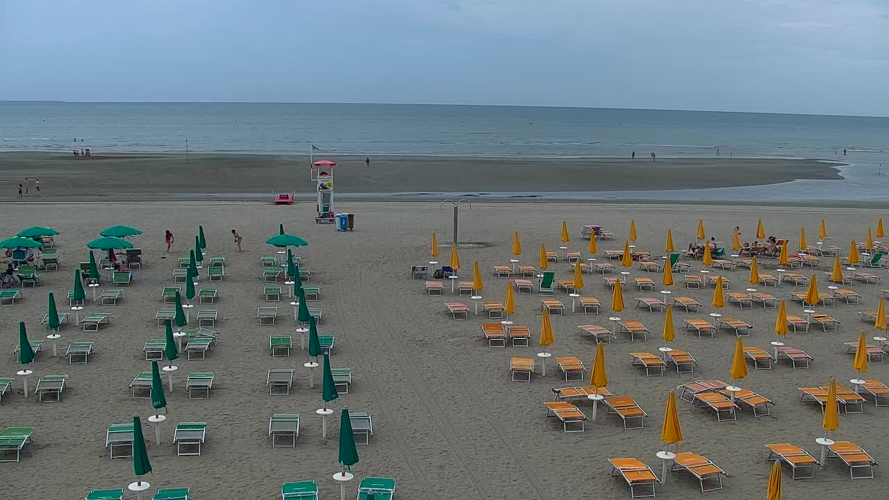Webcam en direct Grado : Vues sur la plage et l’aquapark en temps réel