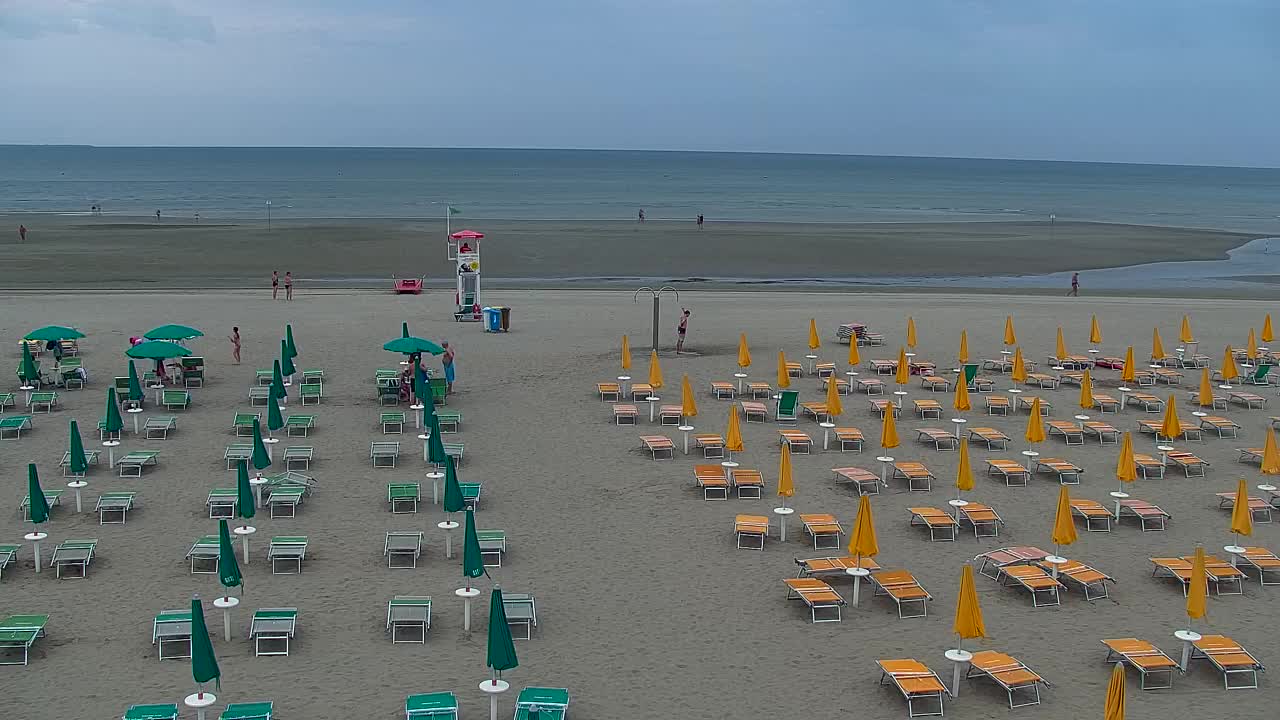 Webcam en direct Grado : Vues sur la plage et l’aquapark en temps réel