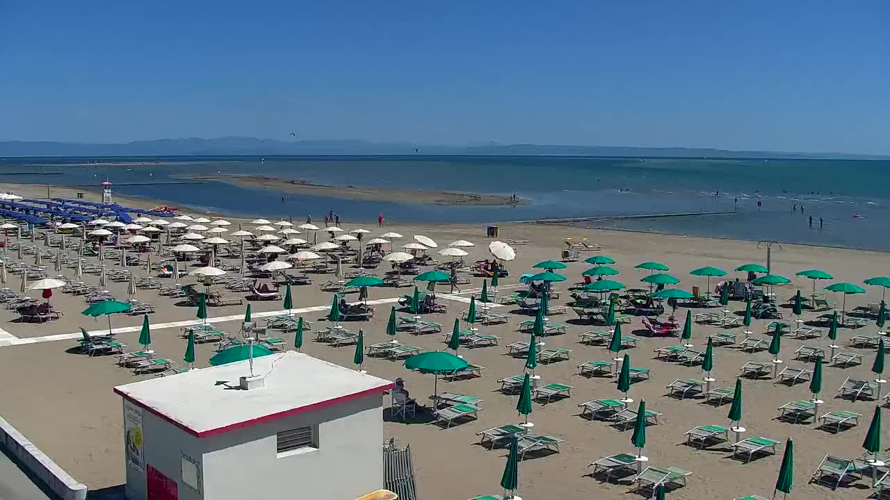 Webcam Live Grado: Vista sulla spiaggia e sull’acquapark in tempo reale