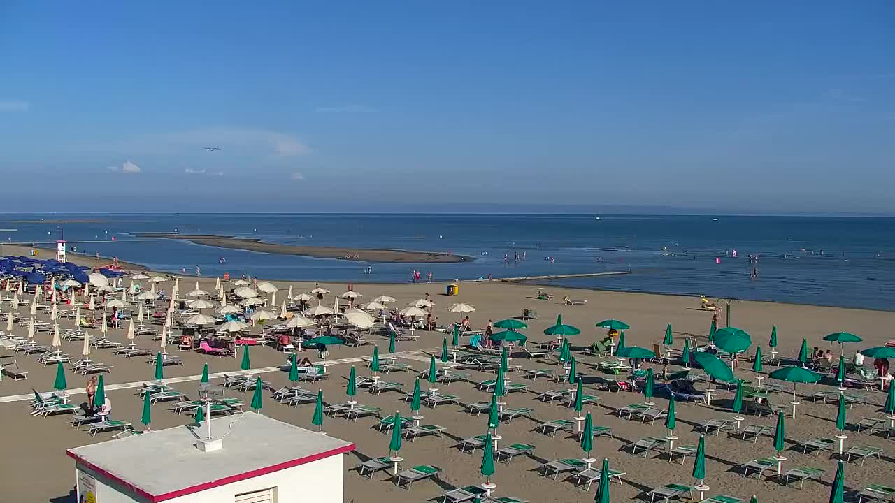 Webcam en vivo Grado: Vistas de la playa y del parque acuático en tiempo real
