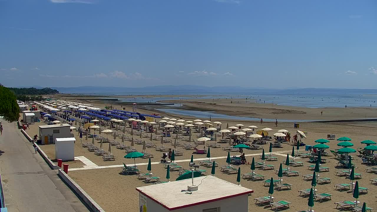 Webcam Live Grado: Vista sulla spiaggia e sull’acquapark in tempo reale