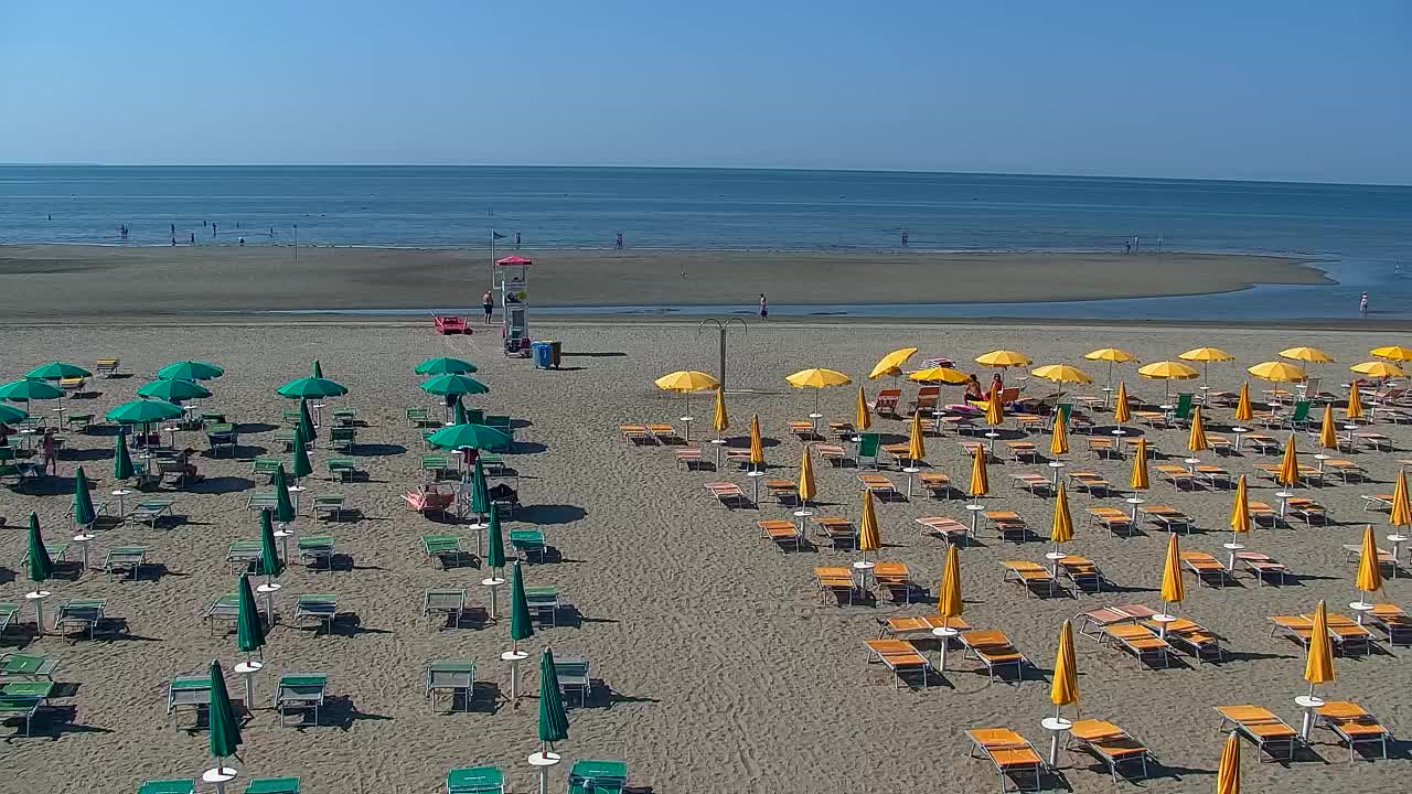 Spletna kamera v živo Grado: Pogledi na plažo in vodni park v realnem času