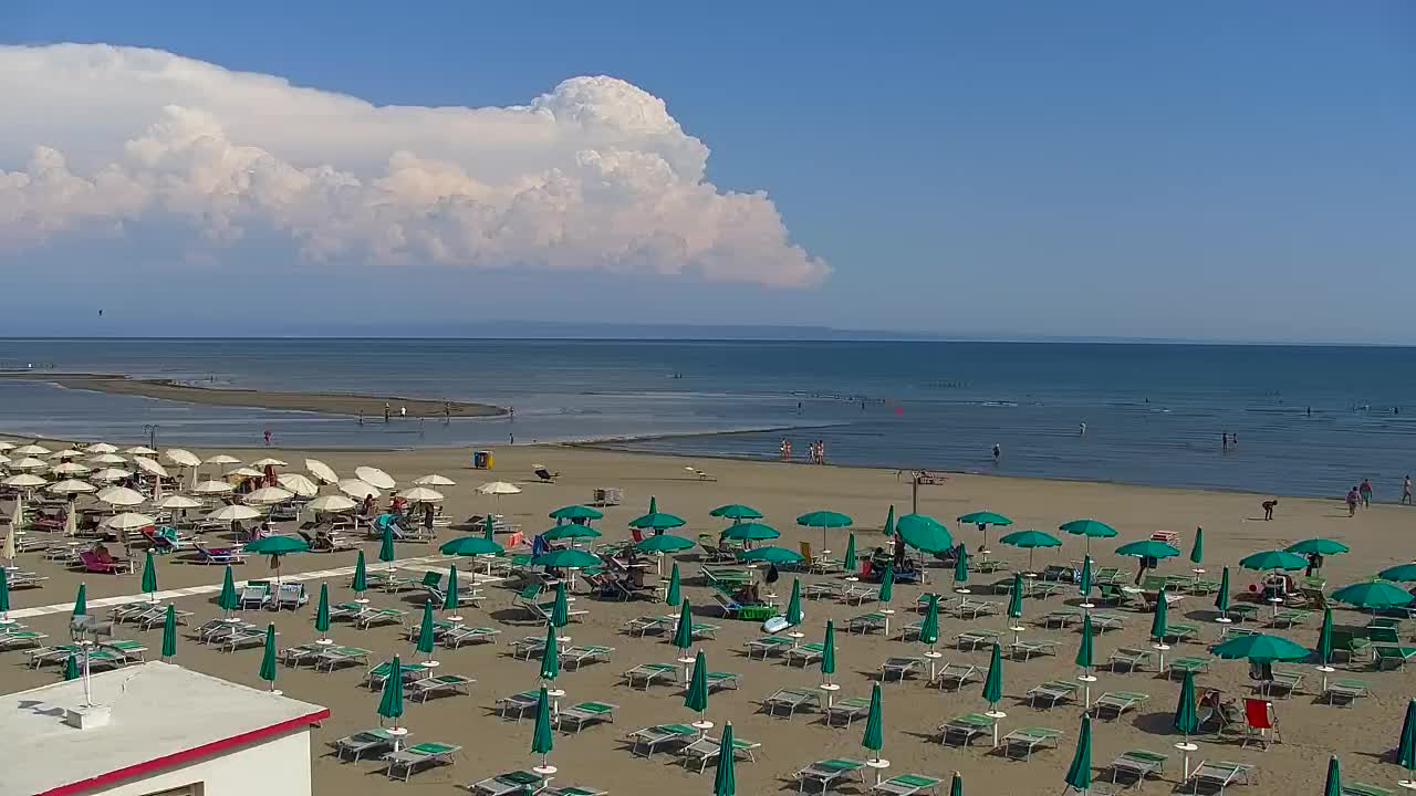Webcam Live Grado: Vista sulla spiaggia e sull’acquapark in tempo reale