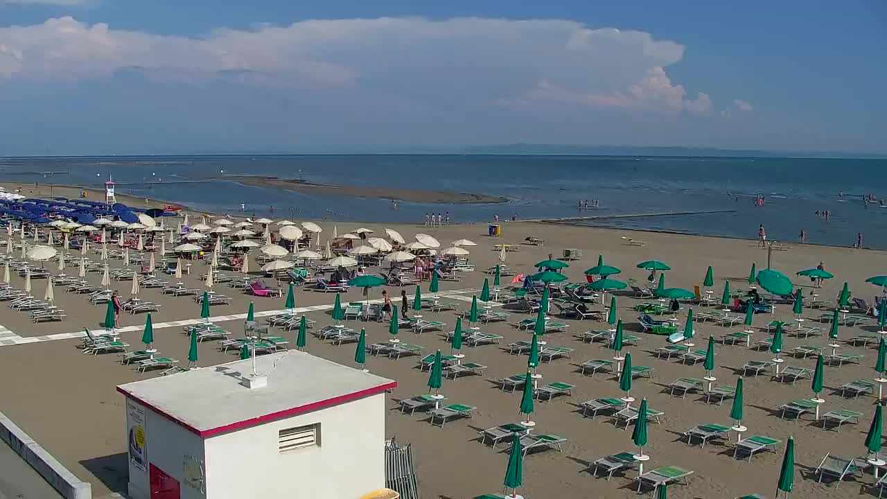 Webcam Live Grado: Vista sulla spiaggia e sull’acquapark in tempo reale