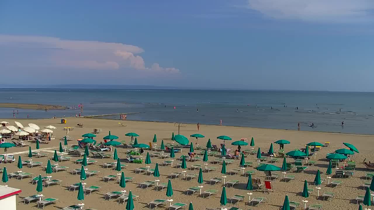 Webcam en vivo Grado: Vistas de la playa y del parque acuático en tiempo real