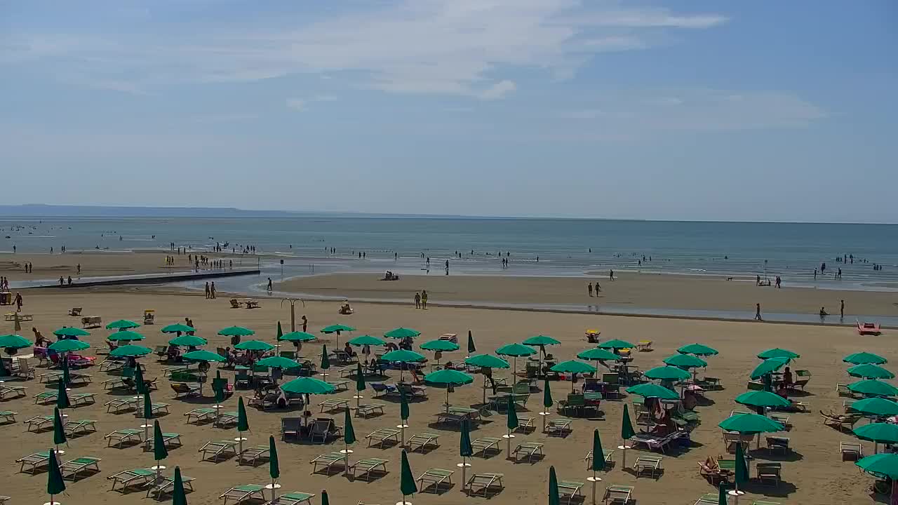 Webcam en vivo Grado: Vistas de la playa y del parque acuático en tiempo real
