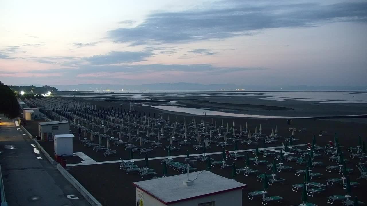Webcam en direct Grado : Vues sur la plage et l’aquapark en temps réel