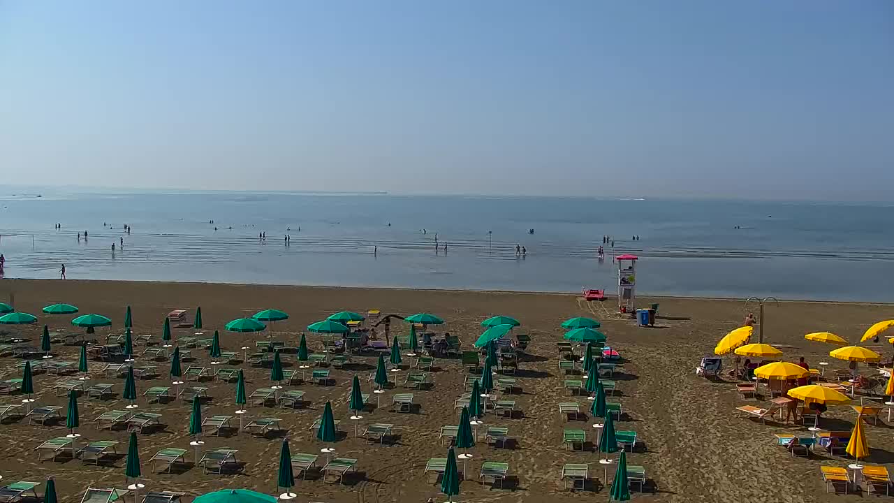Spletna kamera v živo Grado: Pogledi na plažo in vodni park v realnem času