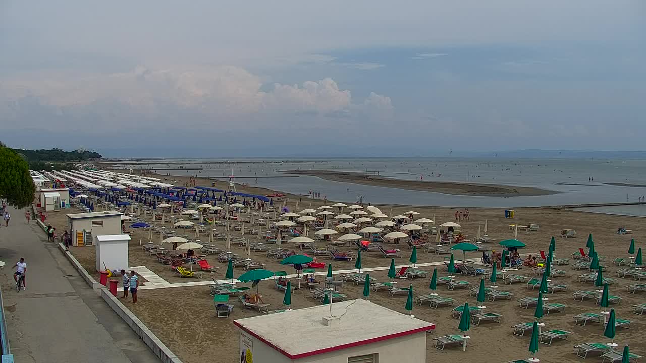 Webcam en direct Grado : Vues sur la plage et l’aquapark en temps réel