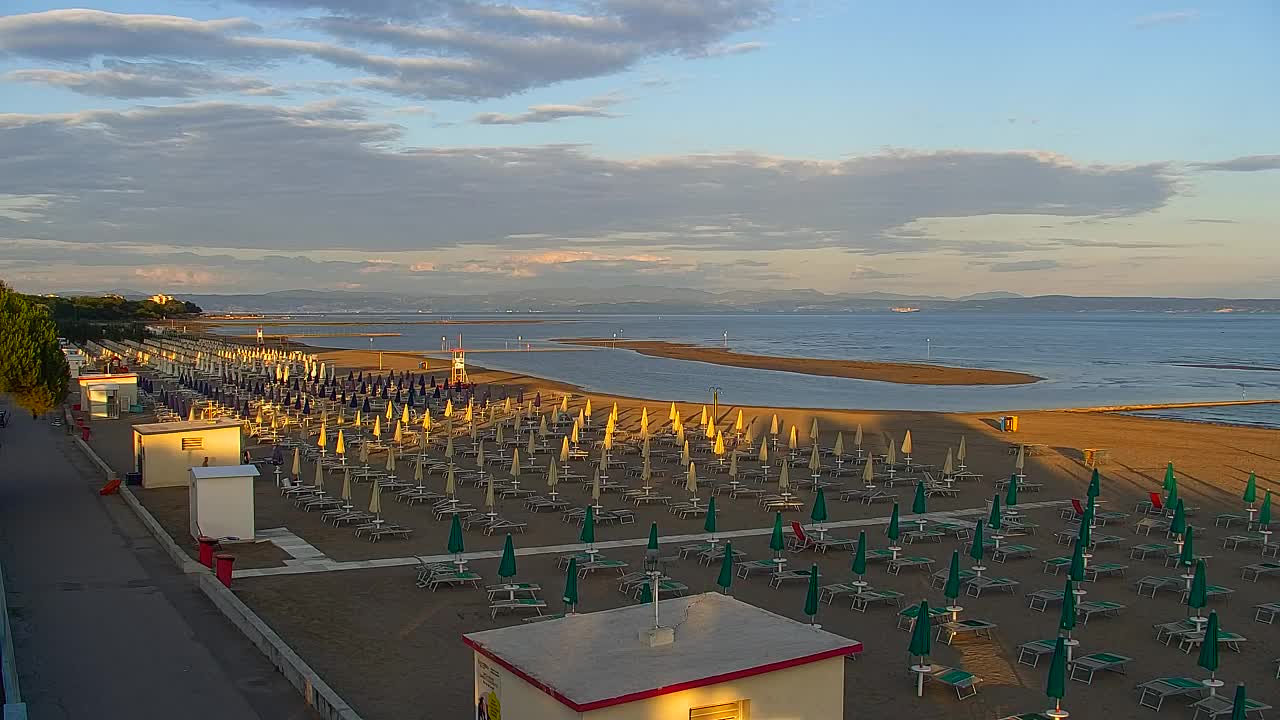 Live-Webcam Grado: Strand- und Aquapark-Ausblicke in Echtzeit