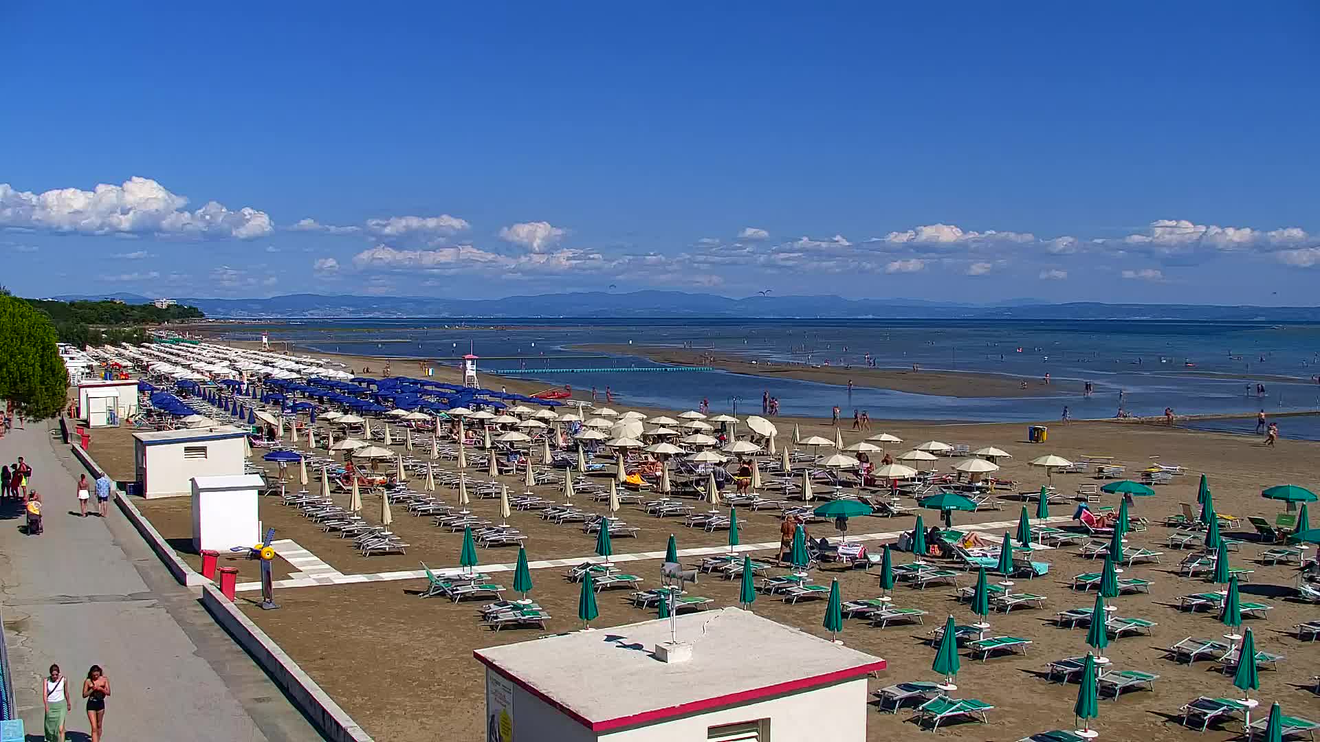 Grado Beach and Aquapark Views in Real Time