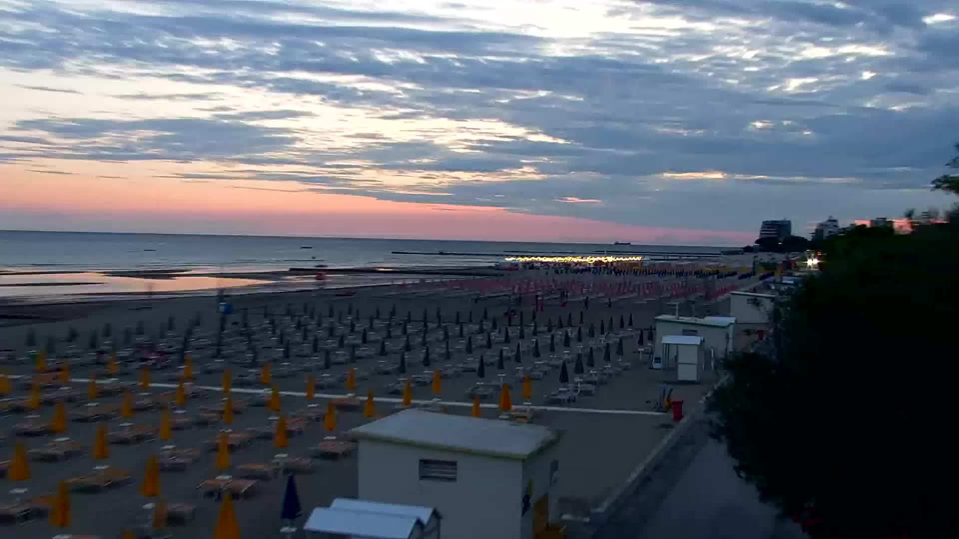 Webcam en direct Grado : Vues sur la plage et l’aquapark en temps réel