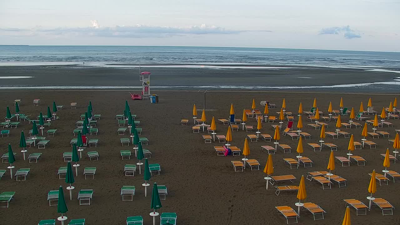Webcam en direct Grado : Vues sur la plage et l’aquapark en temps réel