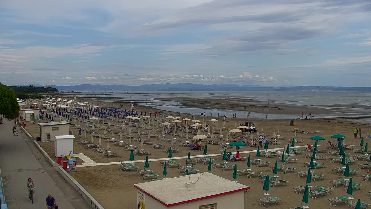 Webcam en direct Grado : Vues sur la plage et l’aquapark en temps réel